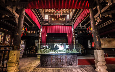 田家大院--千年土王府