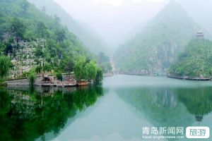 青岛成团凤城山水长沙张家界老院子宝峰湖天门山玻璃栈道凤凰双飞6日游